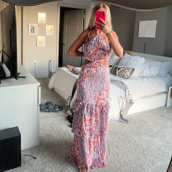 Hello Molly Floral Maxi Dress - Picture 5 of 5